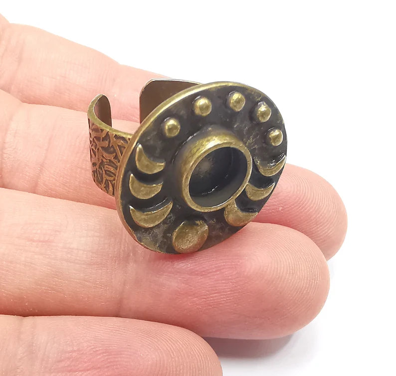 Crescent Moon Ring, The Phases of The Moon Ring Blank Setting, Cabochon Mounting, Adjustable Resin Base Bezels, Antique Bronze (8mm) G28638