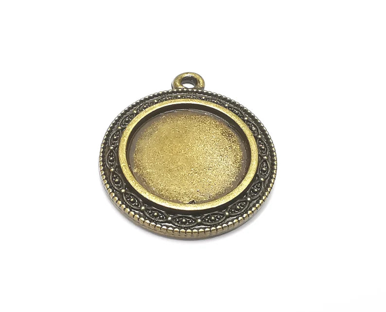 Round Charm Bezel, Resin Blank, inlay Mounting, Mosaic Pendant Frame, Cabochon Base, Dry Flower Setting, Antique Bronze Plated (20mm) G29822