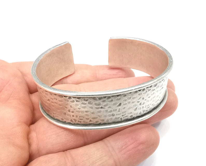 Hammered Bracelet Blanks Cuff Blanks Adjustable Bracelet Blank Antique Silver Plated Brass (16mm ) G29840