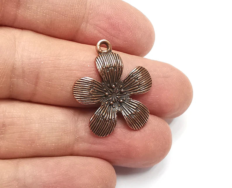 2 Flower Charms, Dangle Charms Antique Copper Plated (27x23mm) G29867