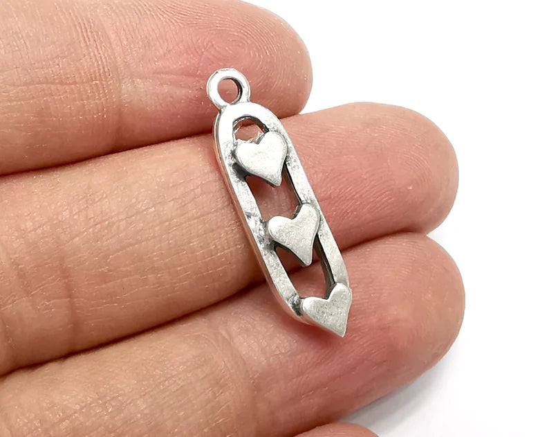 4 Hearts Charms, Dangle Charms Antique Silver Plated (30x8mm) G29872