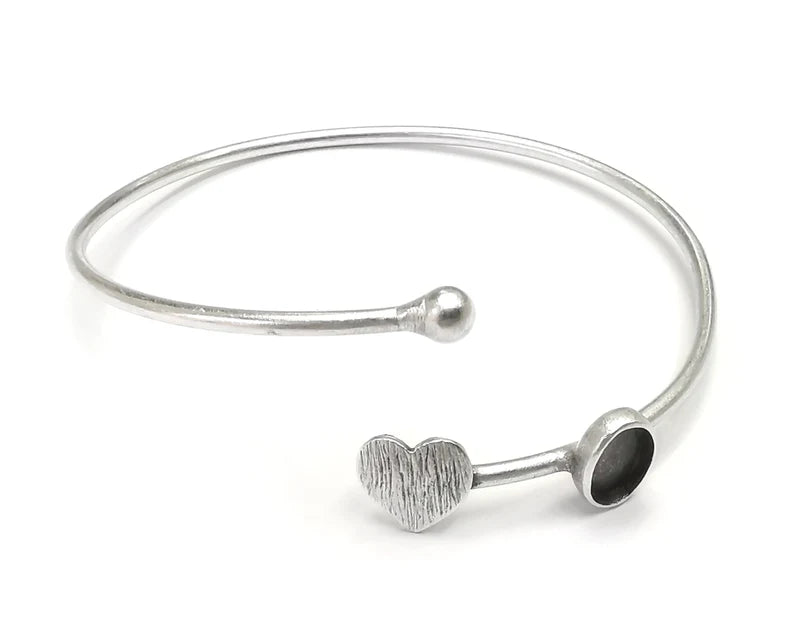 Heart Bracelet Bezel Blank Resin Bezel Cabochon Cuff Base Settings Adjustable Bracelet Antique Silver Plated Brass (8x6mm Bezel) G33007