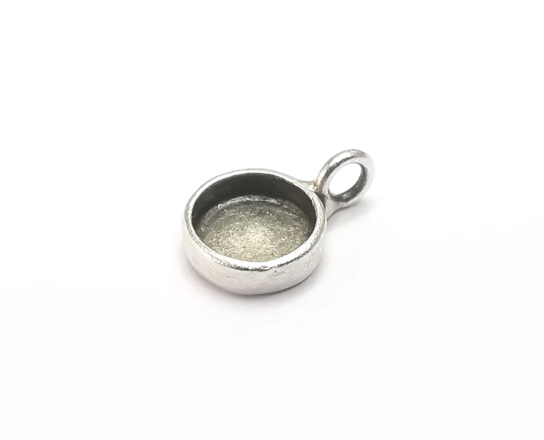 Round Pendant Blanks, Resin Bezel Bases, Mosaic Mountings, Polymer Clay base, Antique Silver Plated Brass (8mm) G29839