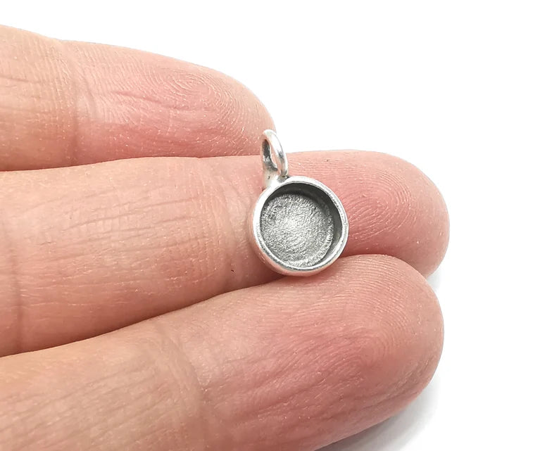 Round Pendant Blanks, Resin Bezel Bases, Mosaic Mountings, Polymer Clay base, Antique Silver Plated Brass (8mm) G29839