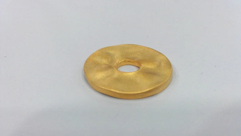 2 Gold Round Charms, Gold Plated Metal (20 mm) G17867