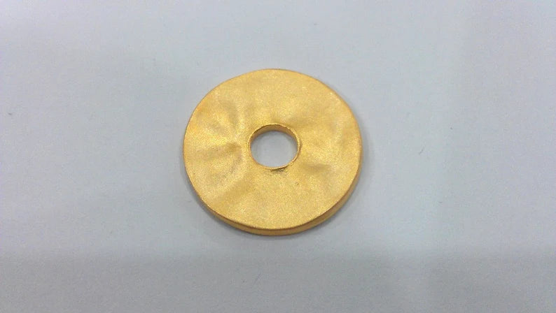 2 Gold Round Charms, Gold Plated Metal (20 mm) G17867