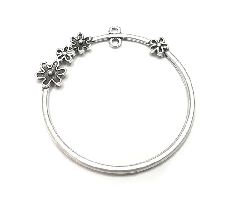 Flowers Hoop Charms, Dangle Charms Antique Silver Plated (46x43mm) G29846