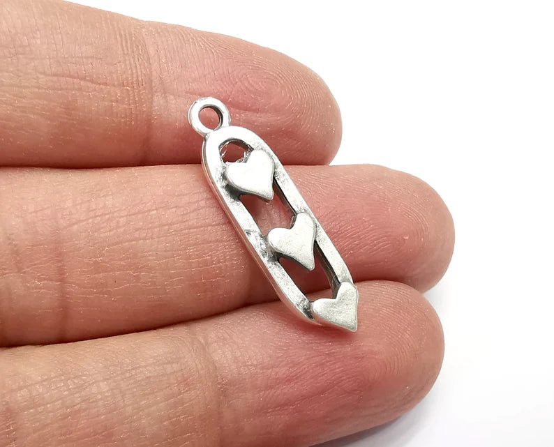 4 Hearts Charms, Dangle Charms Antique Silver Plated (30x8mm) G29872