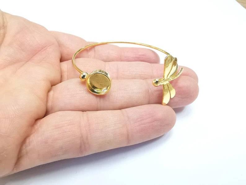 Adjustable Dragonfly Bracelet Base, Resin Cuff Blank, Cabochon Bezel, Mosaic Mounting, Dry flower Frame, Gold Plated Brass (10mm) G29882