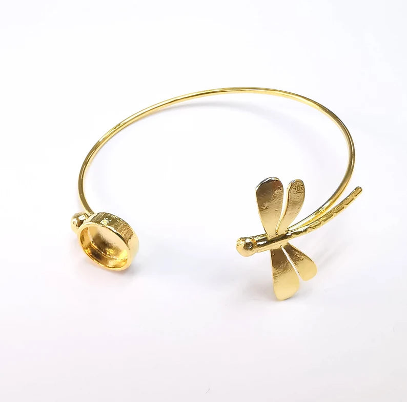 Adjustable Dragonfly Bracelet Base, Resin Cuff Blank, Cabochon Bezel, Mosaic Mounting, Dry flower Frame, Gold Plated Brass (10mm) G29882