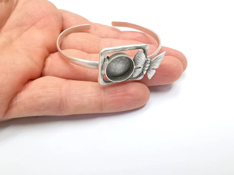 Butterfly Bracelet Bezel Blank Resin Bezel Cabochon Cuff Base Adjustable Antique Silver Plated Brass (14mm Bezel) G29898