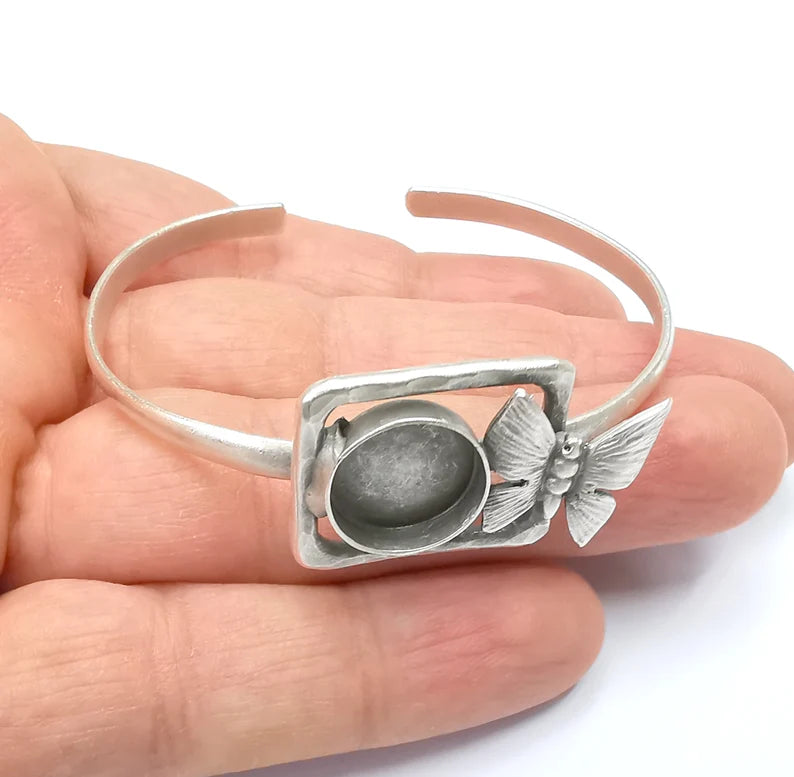 Butterfly Bracelet Bezel Blank Resin Bezel Cabochon Cuff Base Adjustable Antique Silver Plated Brass (14mm Bezel) G29898