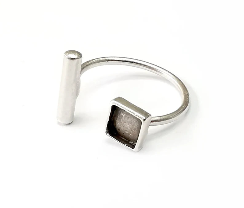 Rod Ring Setting Blank Cabochon Mounting Adjustable Resin Ring Base Bezel Mosaic Ring, Antique Silver Plated Brass (6mm bezel) G33509
