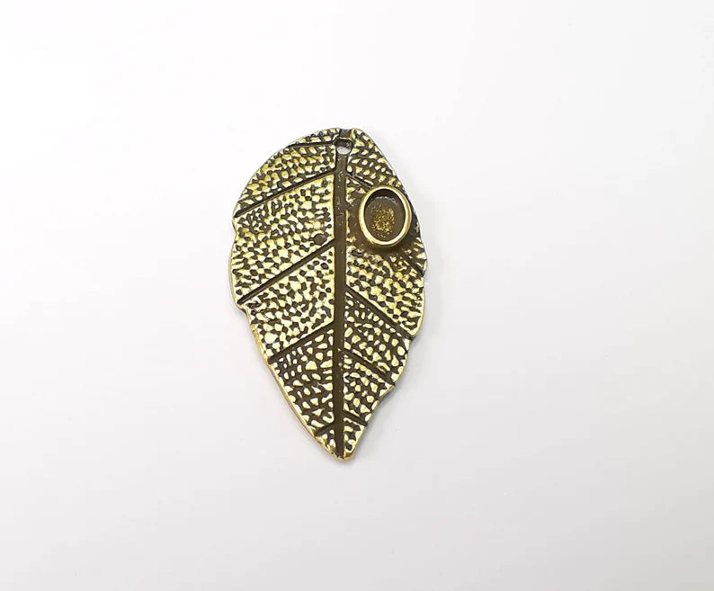 2 Leaf Charms, Antique Bronze Plated Plants Charms (34x18mm) G33514