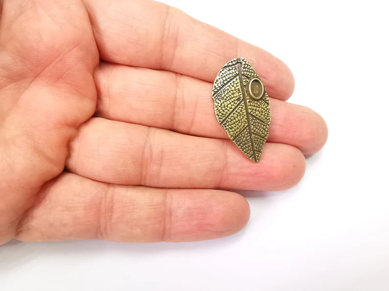2 Leaf Charms, Antique Bronze Plated Plants Charms (34x18mm) G33514