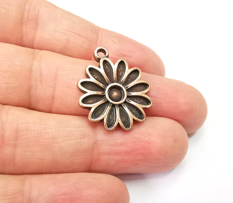 2 Flower Charms Antique Copper Plated Charms (27x22mm) G33518