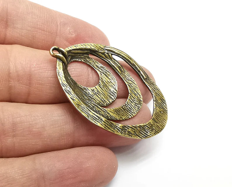 Antique Bronze Plated Dangle Charms, Oval Hammered Charms (47x31mm) G33545