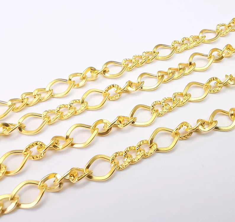 Gold Figaro Chain (10x7 and 6x5 mm) Gold Plated Chain G33562