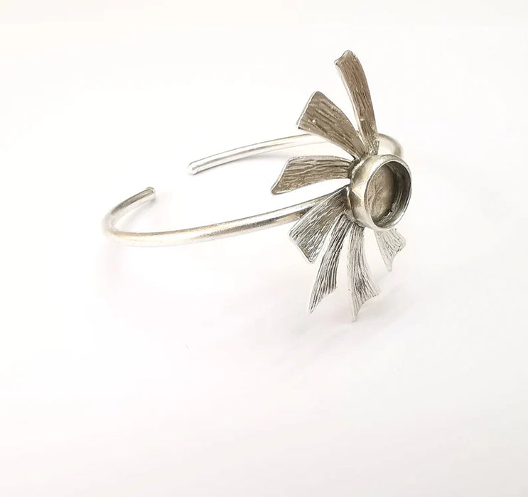 Leaf Bracelet Blank Resin Bezel Cabochon Cuff Base Settings Adjustable Bracelet Antique Silver Plated Brass (10mm Bezel) G33563