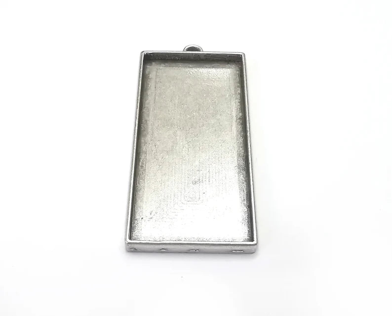 Rectangle Pendant Blanks, Resin Bezel Bases, Mosaic Mountings, Dry flower Frame, Polymer Clay base, Antique Silver Plated (64x30mm) G33569