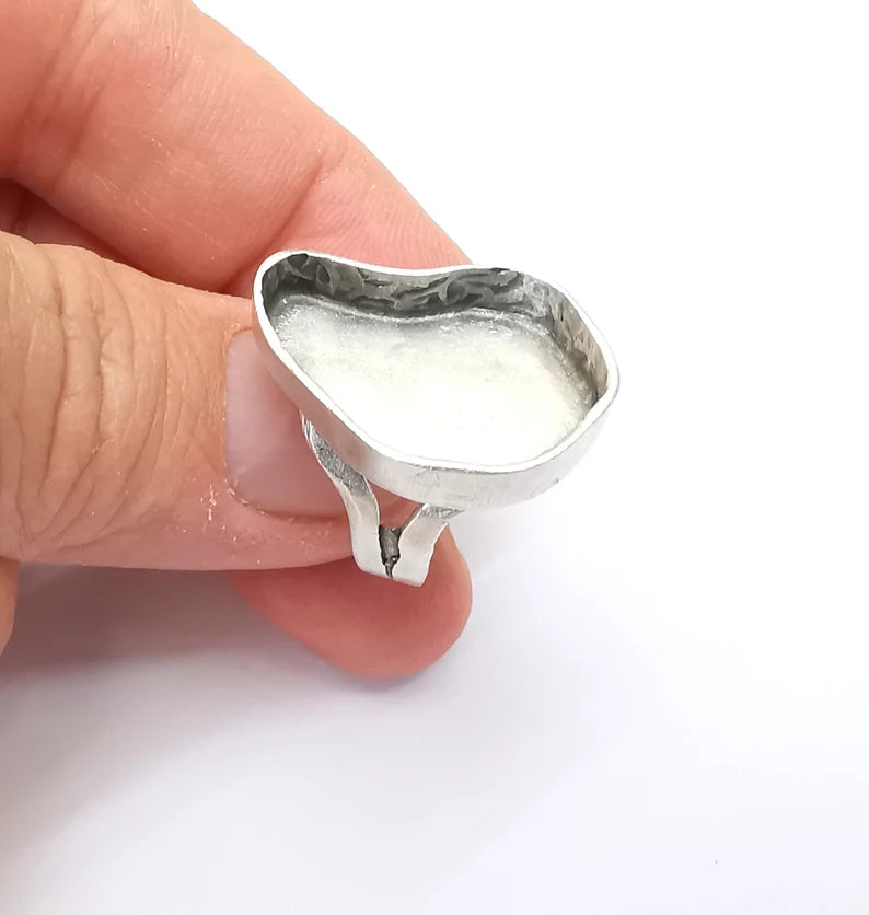 Amorphous Ring Setting Resin Ring Blank Mounting Adjustable Dried Flower Rings Base Bezel Antique Silver Plated Brass (24x17mm) G33586