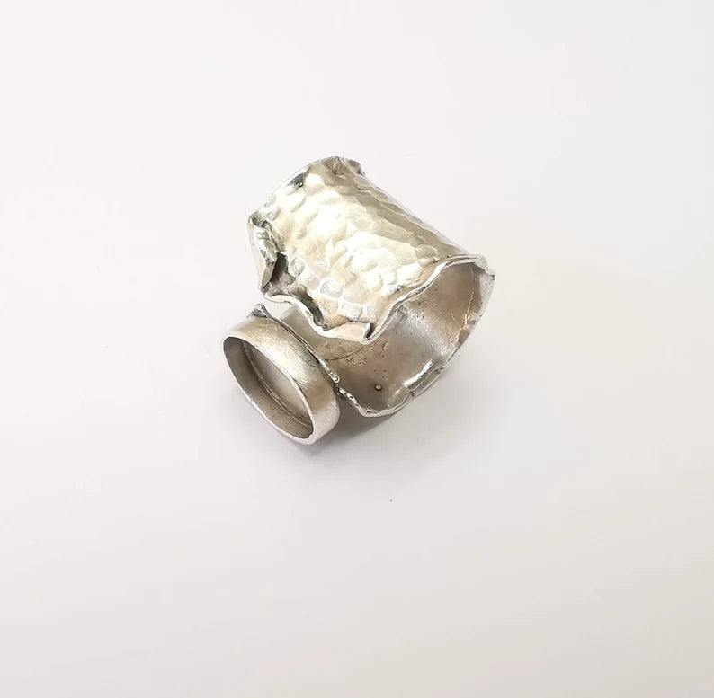 Hammered Ring Setting Resin Ring Blank Cabochon Mounting Adjustable Dried Flower Base Bezel Antique Silver Plated Brass (14x10mm) G33589