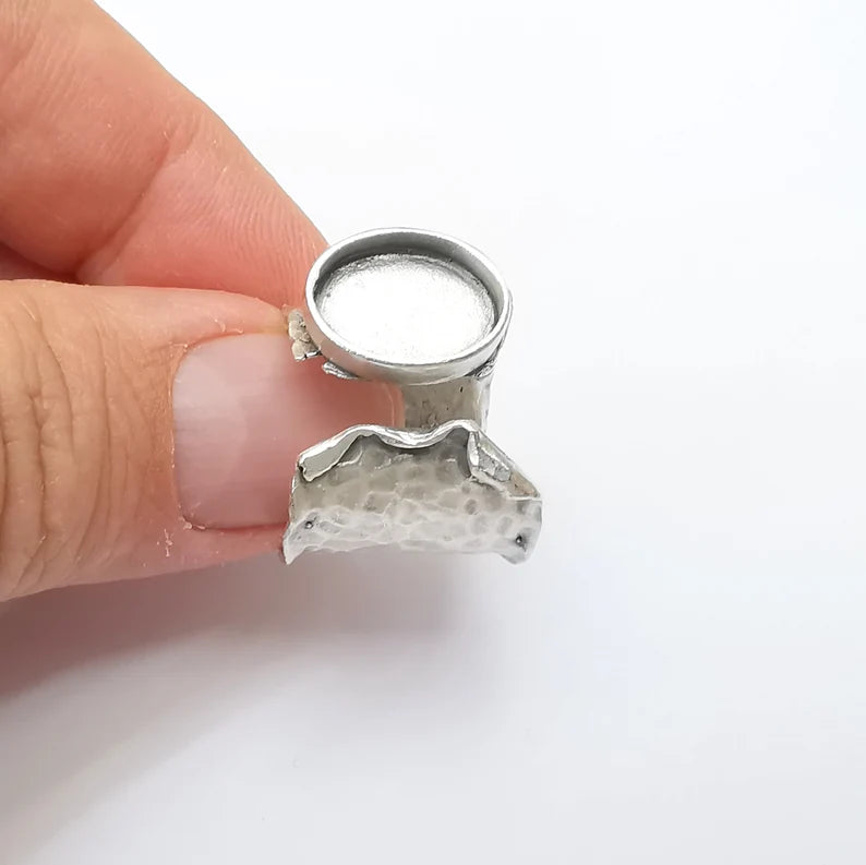Hammered Ring Setting Resin Ring Blank Cabochon Mounting Adjustable Dried Flower Base Bezel Antique Silver Plated Brass (14x10mm) G33589