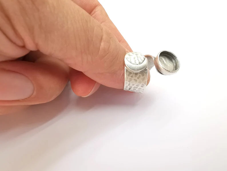 Crescent Ring Setting Blank Cabochon Ring Mounting Adjustable Wrap Ring Base, inlay Ring Bezel Antique Silver Plated Brass (10mm) G33596