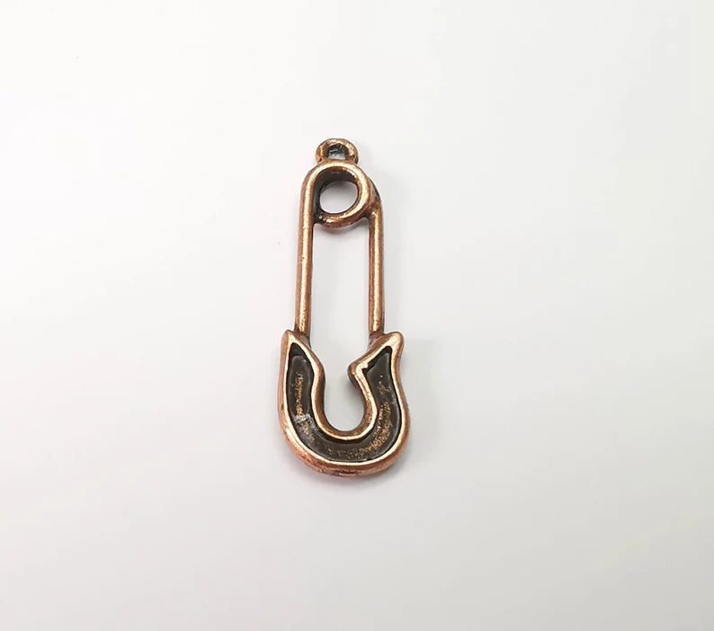 4 Safety Pin Charms, Antique Copper Plated Dangle Charms (35x11mm) G33517