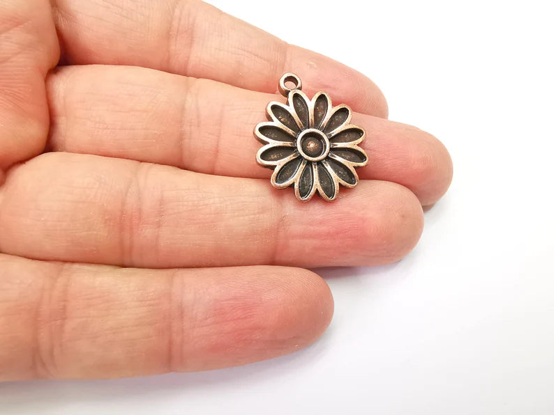2 Flower Charms Antique Copper Plated Charms (27x22mm) G33518