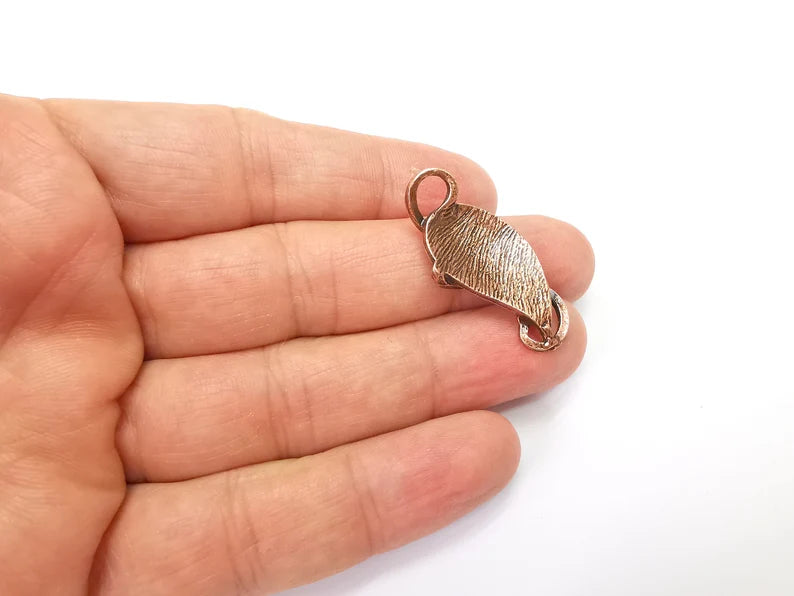 2 Leaf Charms, Antique Copper Plated Dangle Charms (36x17mm) G33527