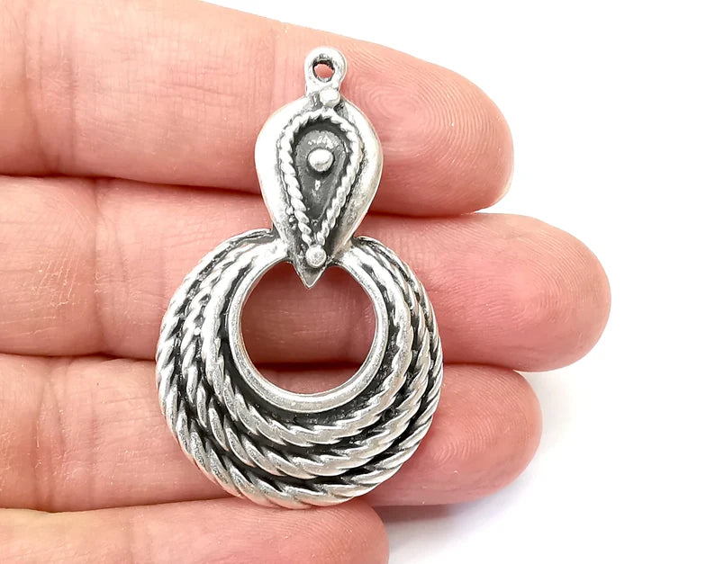 Twisted Charms, Dangle Charms Antique Silver Plated (51x30mm) G33633