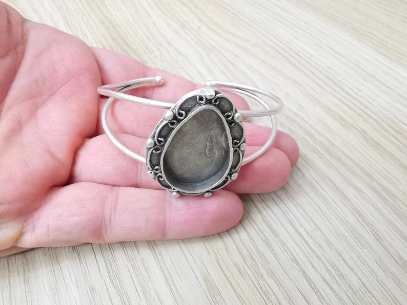 Bracelet Bezel Cuff Blank Resin Mountings Cabochon Base Settings Antique Silver Plated Brass Adjustable Bracelet (30x20mm) G33638