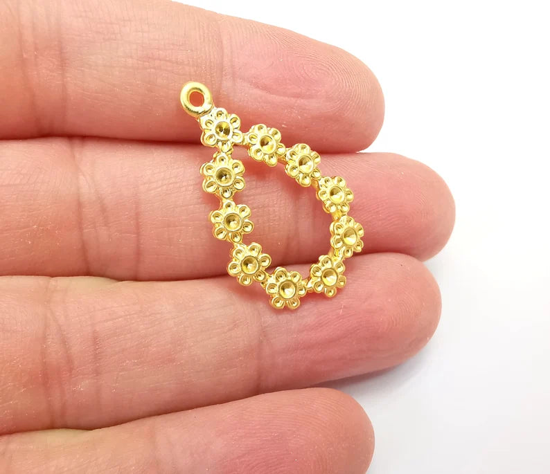 Gold Plated Flower Drop Charms, Gold Plated DIY Charms (33x20mm) G33646