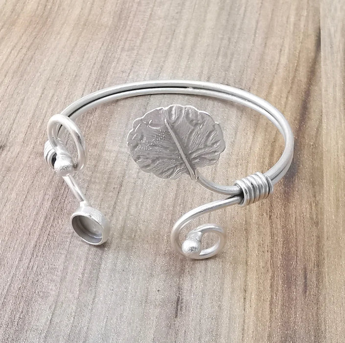 Leaf Bracelet Bezel Cuff Blank Resin Mountings Cabochon Base Settings Antique Silver Plated Brass Adjustable Bracelet (8mm) G33648