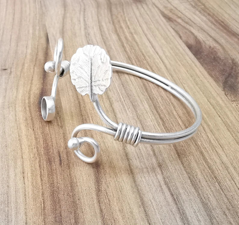 Leaf Bracelet Bezel Cuff Blank Resin Mountings Cabochon Base Settings Antique Silver Plated Brass Adjustable Bracelet (8mm) G33648