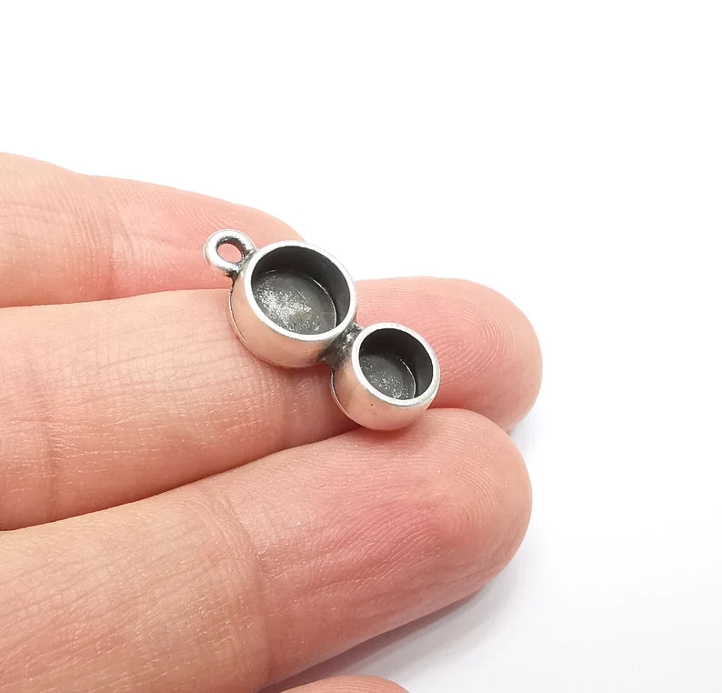 Round Pendant Blanks, Resin Bezel Bases, Mosaic Mountings, Polymer Clay base, Antique Silver Plated (8mm and 6mm) G33668