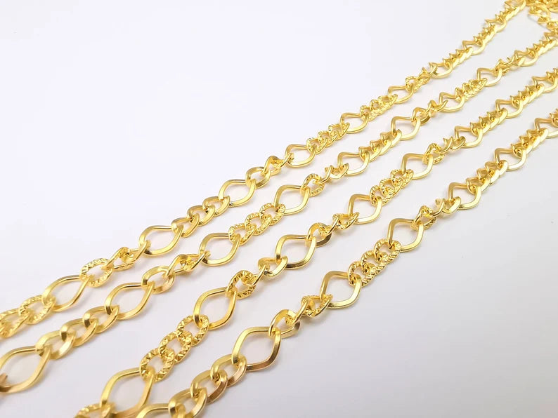 Gold Figaro Chain (10x7 and 6x5 mm) Gold Plated Chain G33562