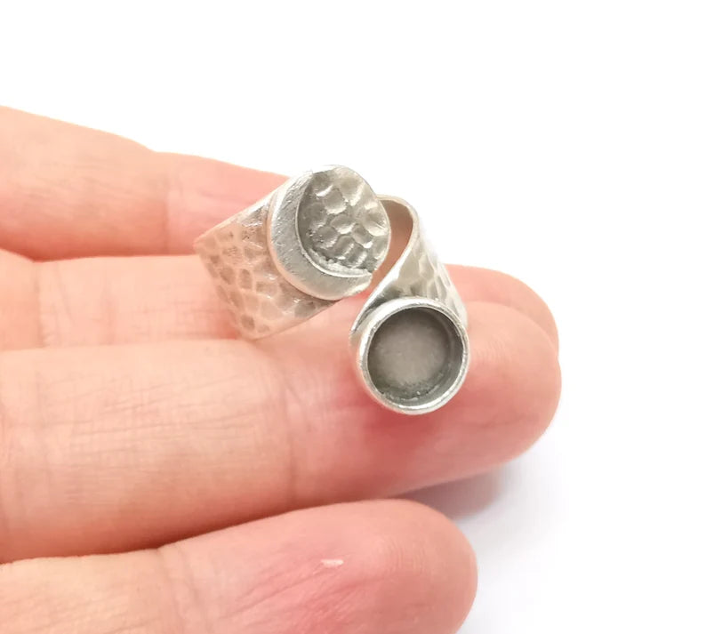 Crescent Ring Setting Blank Cabochon Mounting Adjustable Ring Base Bezel Antique Silver Plated Brass (8mm) G33587
