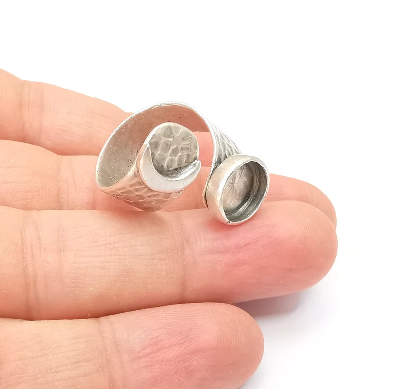 Crescent Ring Setting Blank Cabochon Ring Mounting Adjustable Wrap Ring Base, inlay Ring Bezel Antique Silver Plated Brass (10mm) G33596