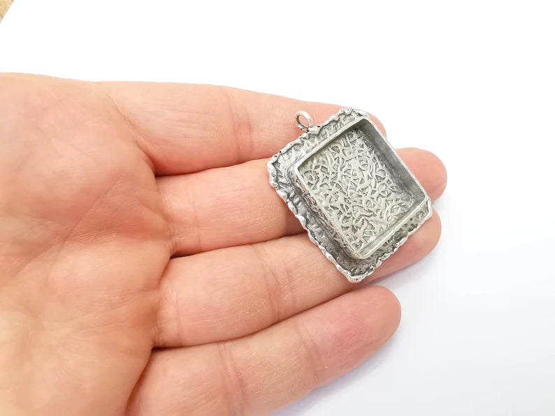 Hammered Pendant Blanks, Resin Bezel, Cabochon Bases, Mosaic Mountings, Dry flower Frame, Polymer Clay, Antique Silver Brass (25mm) G33597