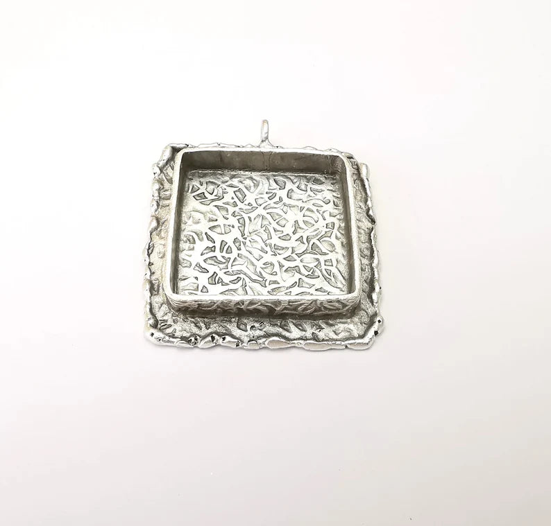 Hammered Pendant Blanks, Resin Bezel, Cabochon Bases, Mosaic Mountings, Dry flower Frame, Polymer Clay, Antique Silver Brass (25mm) G33597