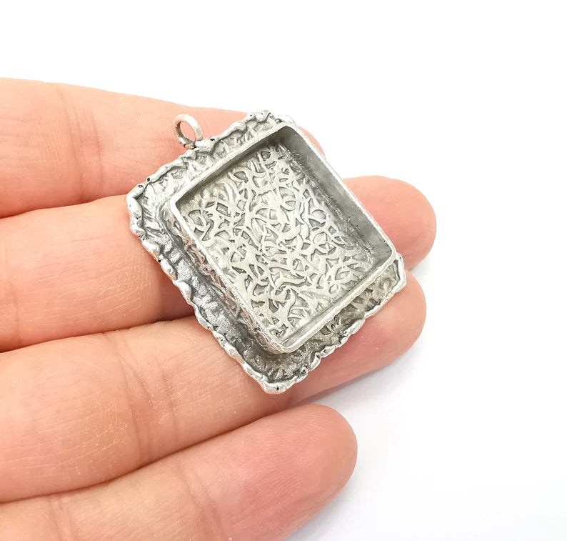 Hammered Pendant Blanks, Resin Bezel, Cabochon Bases, Mosaic Mountings, Dry flower Frame, Polymer Clay, Antique Silver Brass (25mm) G33597