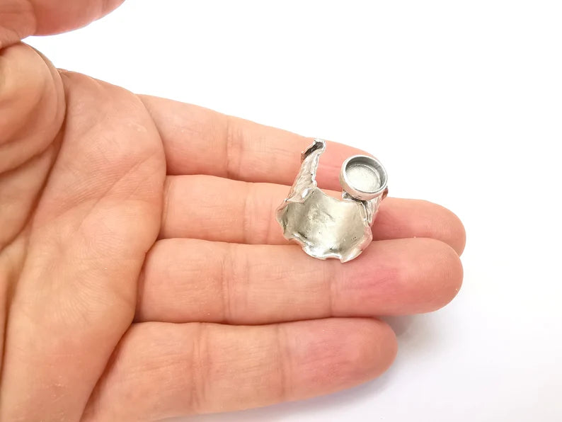 Hammered Ring Setting Resin Ring Blank Cabochon Mounting Adjustable Dried Flower Ring Base Bezel Antique Silver Plated Brass (8mm) G33598