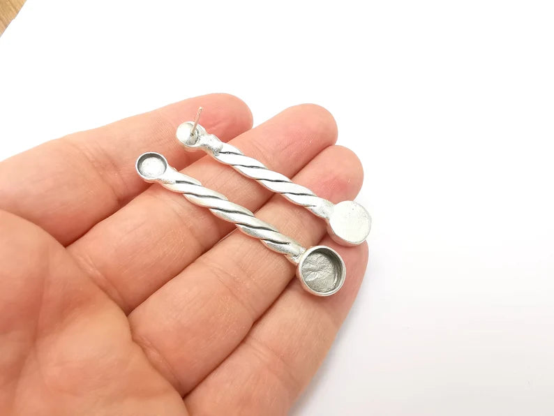 Braided Stick Earring Round Blank Base Settings Silver Resin Cabochon Inlay Blank Mountings Antique Silver Brass (6mm and 10mm blank) G33600