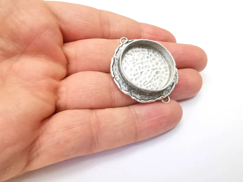 Hammered Pendant Connector Blanks, Resin Bezel, Cabochon Bases Mountings, Dry flower Frame, Polymer Clay, Antique Silver Brass (25mm) G33601