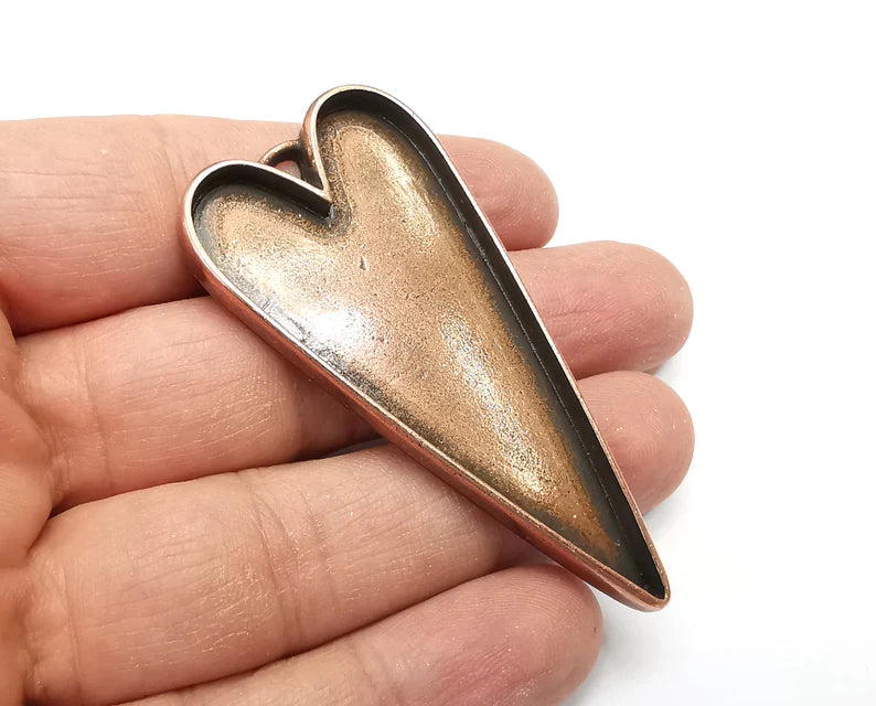 Long Heart Pendant Blanks, Resin Bezel Bases, Mosaic Mountings, Dry flower Frame, Polymer Clay base, Antique Copper Plated (64x30mm) G33618
