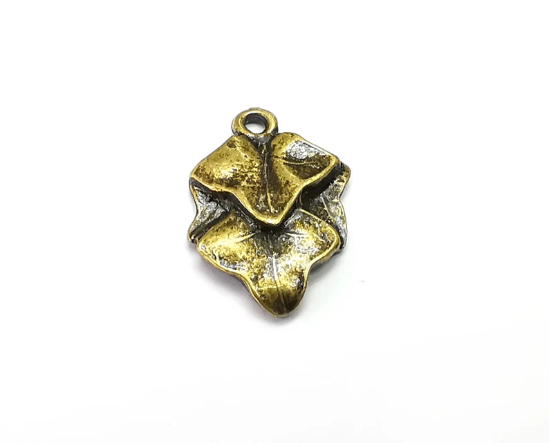 2 Leaves Charms, Antique Bronze Plated (21x16mm) G33619