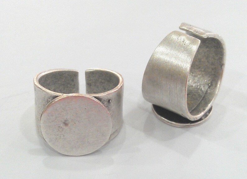 Adjustable Ring Blank (15 mm Blank) , Antique Silver Plated Brass Findings G18307