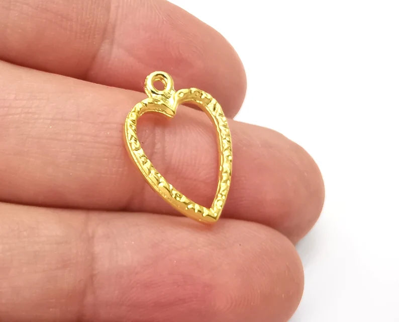 4 Heart Charms Gold Plated Charm (21x14mm) G33751